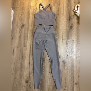 Alo Yoga Gray Women's High-Waist Leggings and Crop Top Set